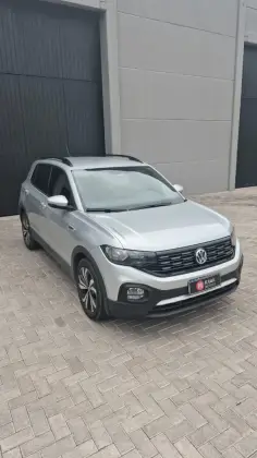 VOLKSWAGEN T-CROSS 1.0 200 TSI TOTAL FLEX COMFORTLINE AUTOMÁTICO VOLKSWAGEN T-CROSS 1.0 200 TSI TOTAL FLEX COMFORTLINE AUTOMÁTICO