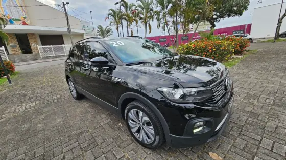 VOLKSWAGEN T-CROSS 1.0 200 TSI TOTAL FLEX COMFORTLINE AUTOMÁTICO