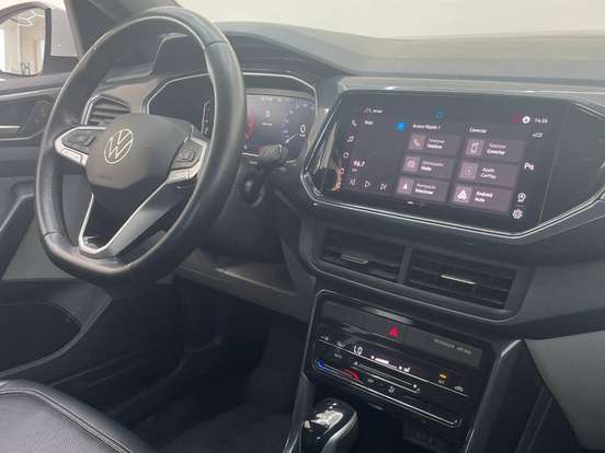 VOLKSWAGEN-T-CROSS-1.4 250 TSI TOTAL FLEX HIGHLINE AUTOMÁTICO VOLKSWAGEN-T-CROSS-2023