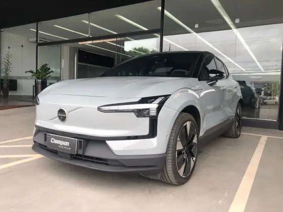 VOLVO EX30 69 KW ELÉTRICO ULTRA