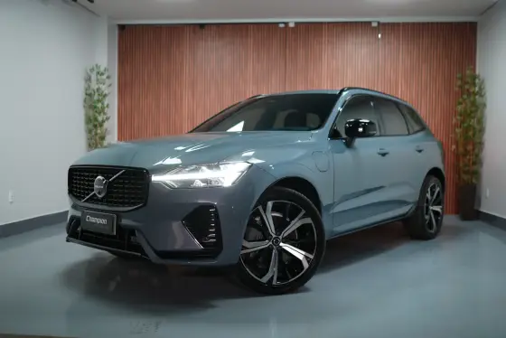 VOLVO XC60 2.0 T8 RECHARGE ULTIMATE DARK AWD GEARTRONIC VOLVO XC60 2.0 T8 RECHARGE ULTIMATE DARK AWD GEARTRONIC