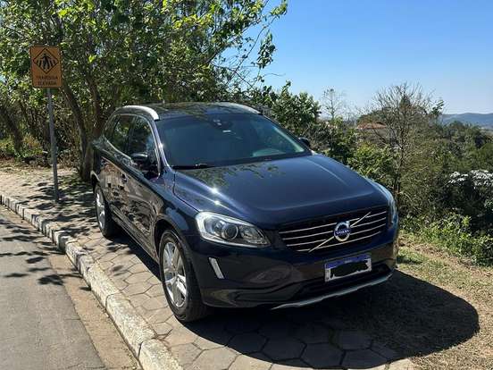 VOLVO-XC60-2.0 T5 MOMENTUM GASOLINA 4P AUTOMÁTICO VOLVO-XC60-2017