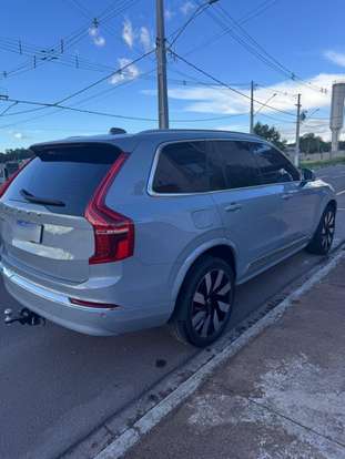 VOLVO-XC90-2024