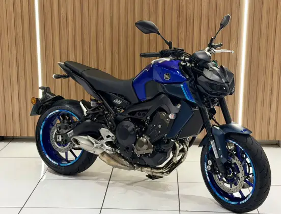 YAMAHA MT-09 YAMAHA MT-09