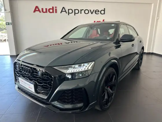 AUDI RS Q8 4.0 V8 TWINTURBO MHEV TIPTRONIC