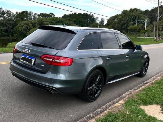 AUDI A4 1.8 TFSI AMBIENTE AVANT GASOLINA 4P MULTITRONIC