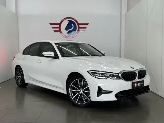 BMW 320i 2.0 16V TURBO GASOLINA SPORT AUTOMÁTICO BMW 320i 2.0 16V TURBO GASOLINA SPORT AUTOMÁTICO