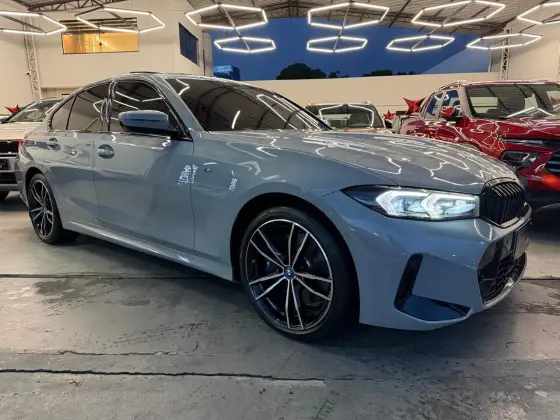 BMW 330e 2.0 16V TURBO HÍBRIDO M SPORT AUTOMÁTICO BMW 330e 2.0 16V TURBO HÍBRIDO M SPORT AUTOMÁTICO