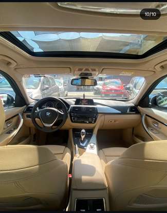 BMW-320i-2017