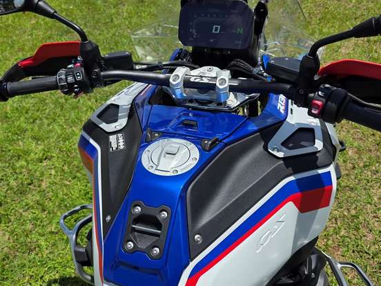 BMW-R 1300 GS ADVENTURE TROPHY BMW-R 1300 GS ADVENTURE TROPHY-2025