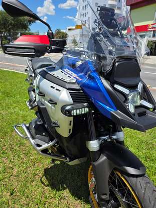 BMW-R 1300 GS ADVENTURE TROPHY-2025