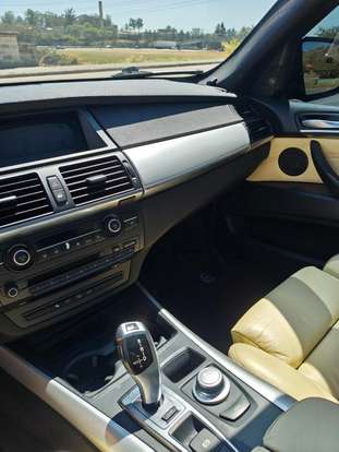 BMW-X5-2009