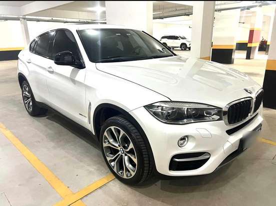 BMW-X6-2018