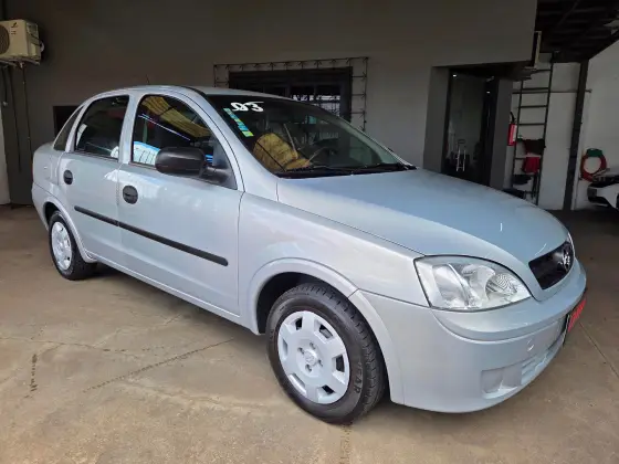 CHEVROLET CORSA 1.0 MPFI SEDAN 8V GASOLINA 4P MANUAL CHEVROLET CORSA 1.0 MPFI SEDAN 8V GASOLINA 4P MANUAL