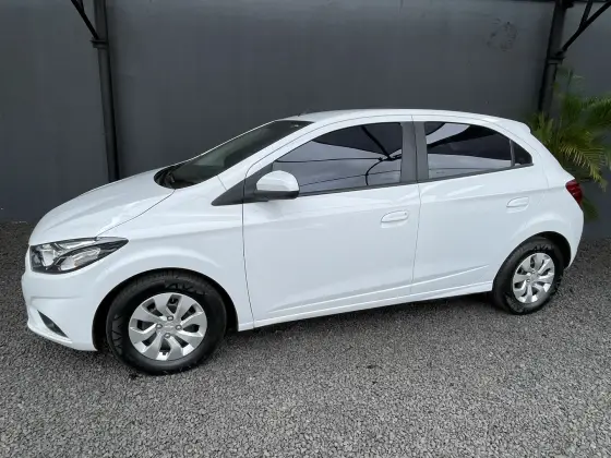 CHEVROLET ONIX 1.0 MPFI LT 8V FLEX 4P MANUAL