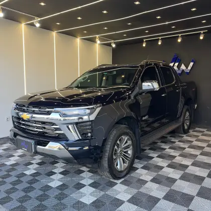 CHEVROLET S10 2.8 16V TURBO DIESEL HIGH COUNTRY CD 4X4 AUTOMÁTICO