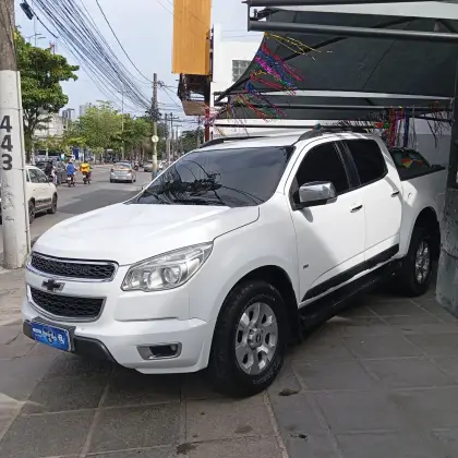 CHEVROLET S10 2.8 LT 4X2 CD 16V TURBO DIESEL 4P AUTOMÁTICO CHEVROLET S10 2.8 LT 4X2 CD 16V TURBO DIESEL 4P AUTOMÁTICO