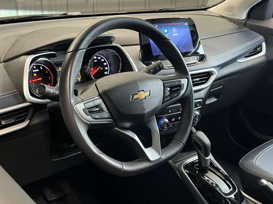CHEVROLET-TRACKER-2024