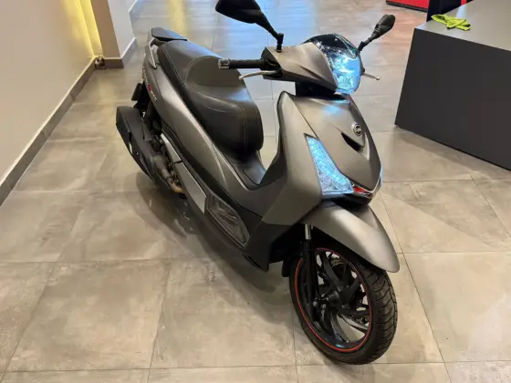 DAFRA CITYCOM HD 300i 