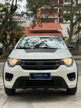 FIAT MOBI 1.0 EVO FLEX TREKKING MANUAL FIAT MOBI 1.0 EVO FLEX TREKKING MANUAL