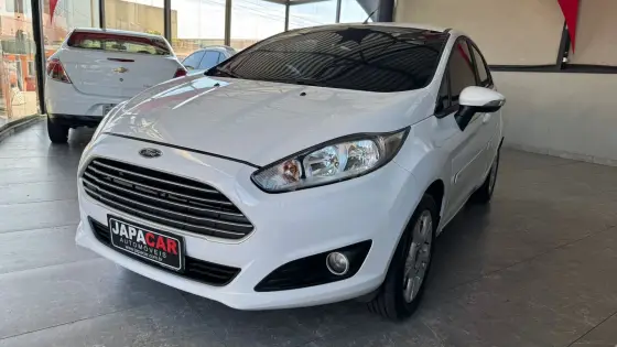FORD FIESTA 1.5 SE HATCH 16V FLEX 4P MANUAL FORD FIESTA 1.5 SE HATCH 16V FLEX 4P MANUAL