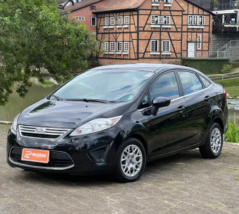 FORD FIESTA 1.6 ROCAM 8V FLEX 4P MANUAL