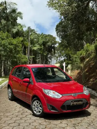 FORD FIESTA 1.6 ROCAM SE PLUS 8V FLEX 4P MANUAL