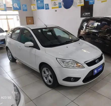 FORD FOCUS 1.6 GLX 8V FLEX 4P MANUAL