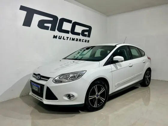 FORD FOCUS 1.6 S 16V FLEX 4P MANUAL FORD FOCUS 1.6 S 16V FLEX 4P MANUAL