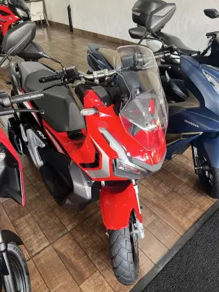 HONDA ADV 