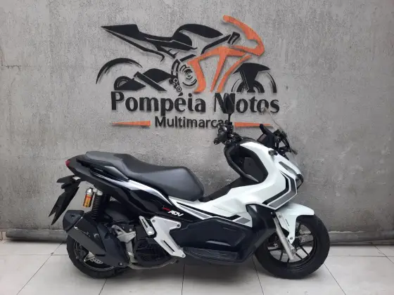 HONDA ADV 
