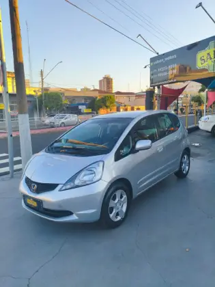 HONDA FIT 1.4 LX 16V FLEX 4P MANUAL