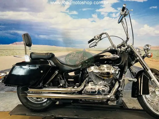 HONDA SHADOW 750 