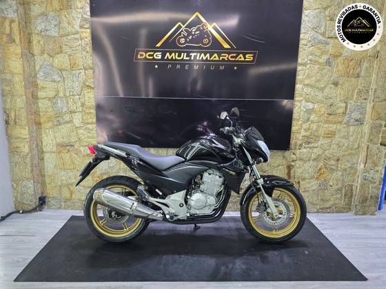 HONDA CB 300R 