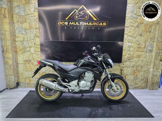 HONDA-CB 300R-2015
