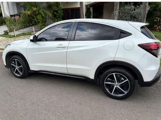 HONDA-HR-V-1.8 16V FLEX LX 4P AUTOMÁTICO HONDA-HR-V-2021