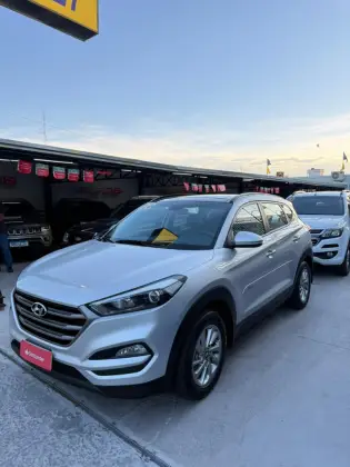 HYUNDAI TUCSON 1.6 16V T-GDI GASOLINA GLS ECOSHIFT HYUNDAI TUCSON 1.6 16V T-GDI GASOLINA GLS ECOSHIFT