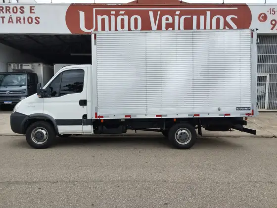 IVECO DAILY 35S14 CHASSI CABINE TURBO INTERCOOLER DIESEL 2P MANUAL