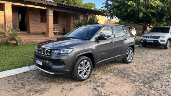 JEEP COMPASS 1.3 T270 TURBO FLEX LONGITUDE AT6