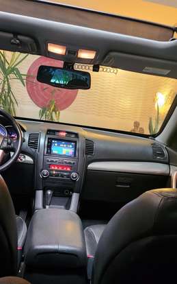 KIA-SORENTO-2010