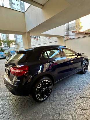 MERCEDES-BENZ-GLA 200-1.6 CGI FLEX NIGHT 7G-DCT MERCEDES-BENZ-GLA 200-2018