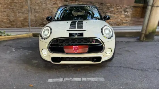 MINI COOPER 2.0 JOHN COOPER WORKS 16V TURBO GASOLINA 2P AUTOMATICO MINI COOPER 2.0 JOHN COOPER WORKS 16V TURBO GASOLINA 2P AUTOMATICO