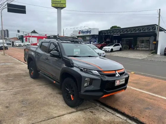 MITSUBISHI L200 TRITON 2.4 16V TURBO DIESEL SPORT SAVANA SERTÔES CD 4P 4X4 AUTOMÁTICO