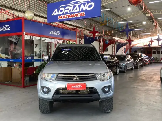 MITSUBISHI L200 TRITON 3.2 HPE 4X4 CD 16V TURBO INTERCOOLER DIESEL 4P AUTOMÁTICO