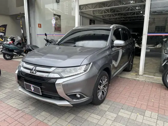 MITSUBISHI OUTLANDER 2.0 COMFORT 16V GASOLINA 4P AUTOMÁTICO