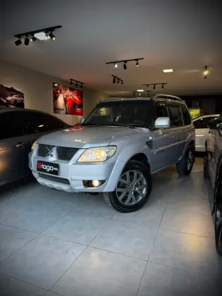 MITSUBISHI PAJERO TR4 2.0 4X2 16V 140CV FLEX 4P AUTOMÁTICO