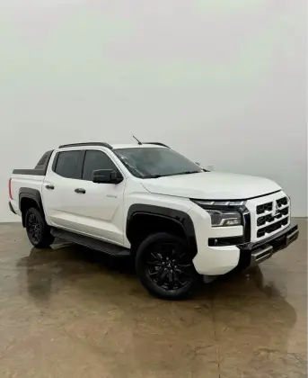 MITSUBISHI TRITON 2.4 BITURBO DIESEL CD KATANA 4X4 AUTOMÁTICO