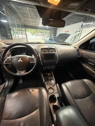 MITSUBISHI-ASX-2017