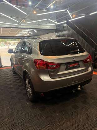 MITSUBISHI-ASX-2.0 AWD 16V FLEX 4P AUTOMÁTICO MITSUBISHI-ASX-2017