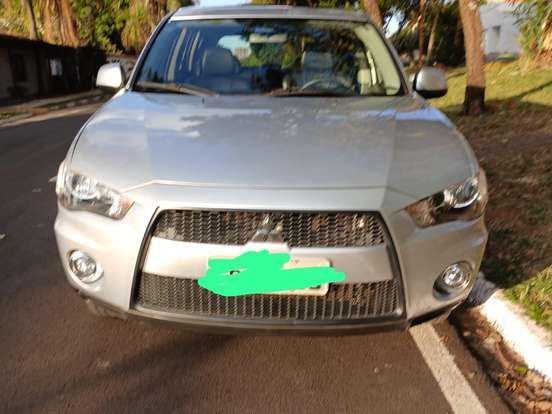 MITSUBISHI-OUTLANDER-2.0 16V GASOLINA 4P AUTOMÁTICO MITSUBISHI-OUTLANDER-2012
